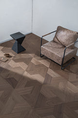 YXH52 image 1